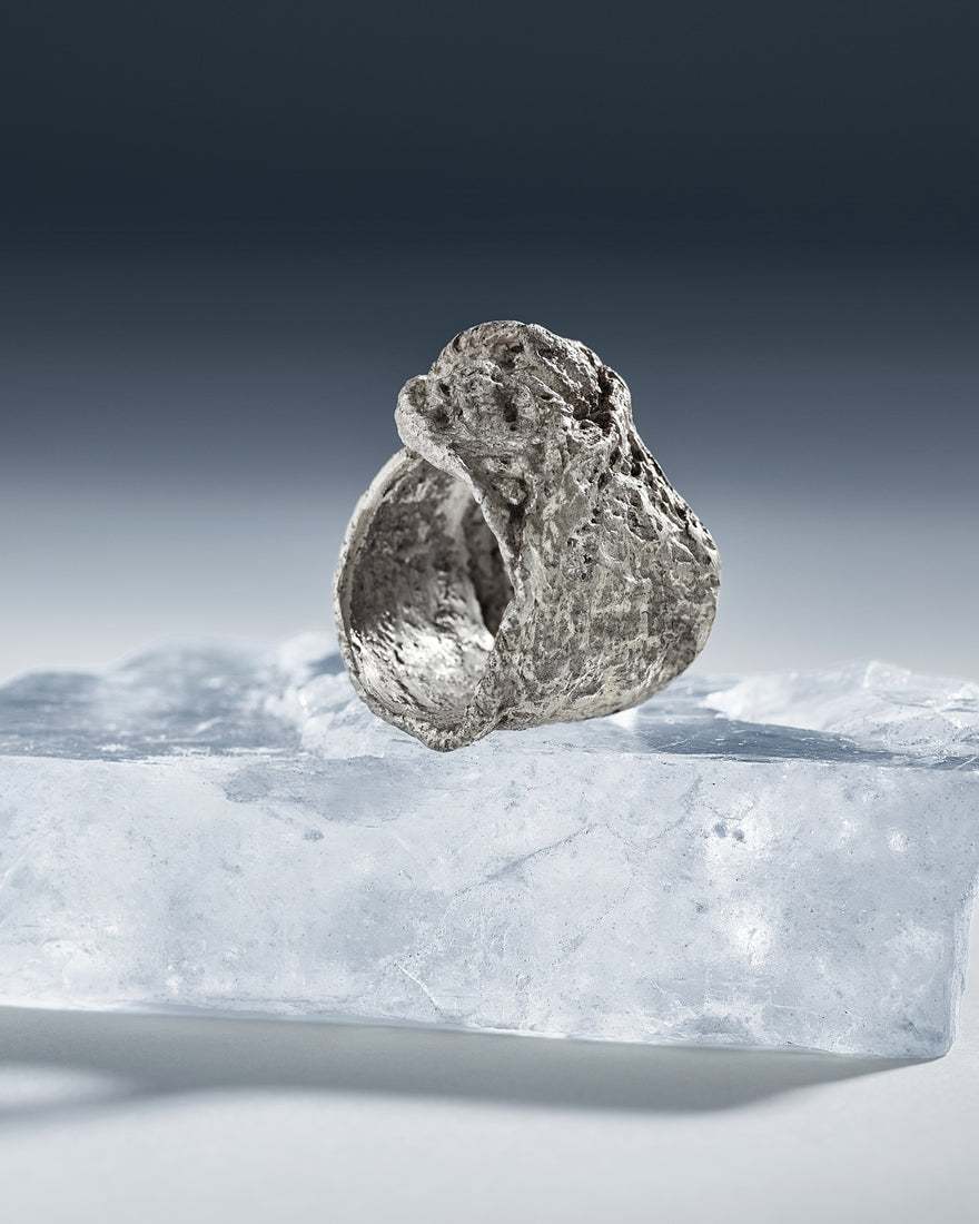 unique silver statement knot ring